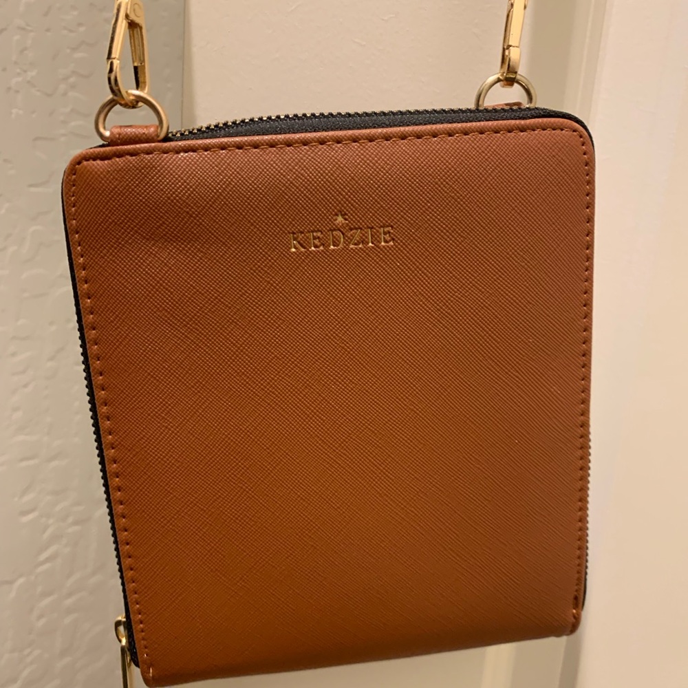 Kedzie Brown Crossbody Bag